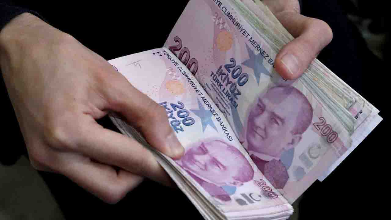 Param yok diyenlere 125.000 TL! Vakıfbank ihtiyaç kredisi taksit tablosu değişti!